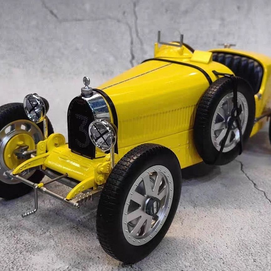 نموذج سيارة بوجاتي T35 الكلاسي - مراجعة Vintage And Collectible وسعره